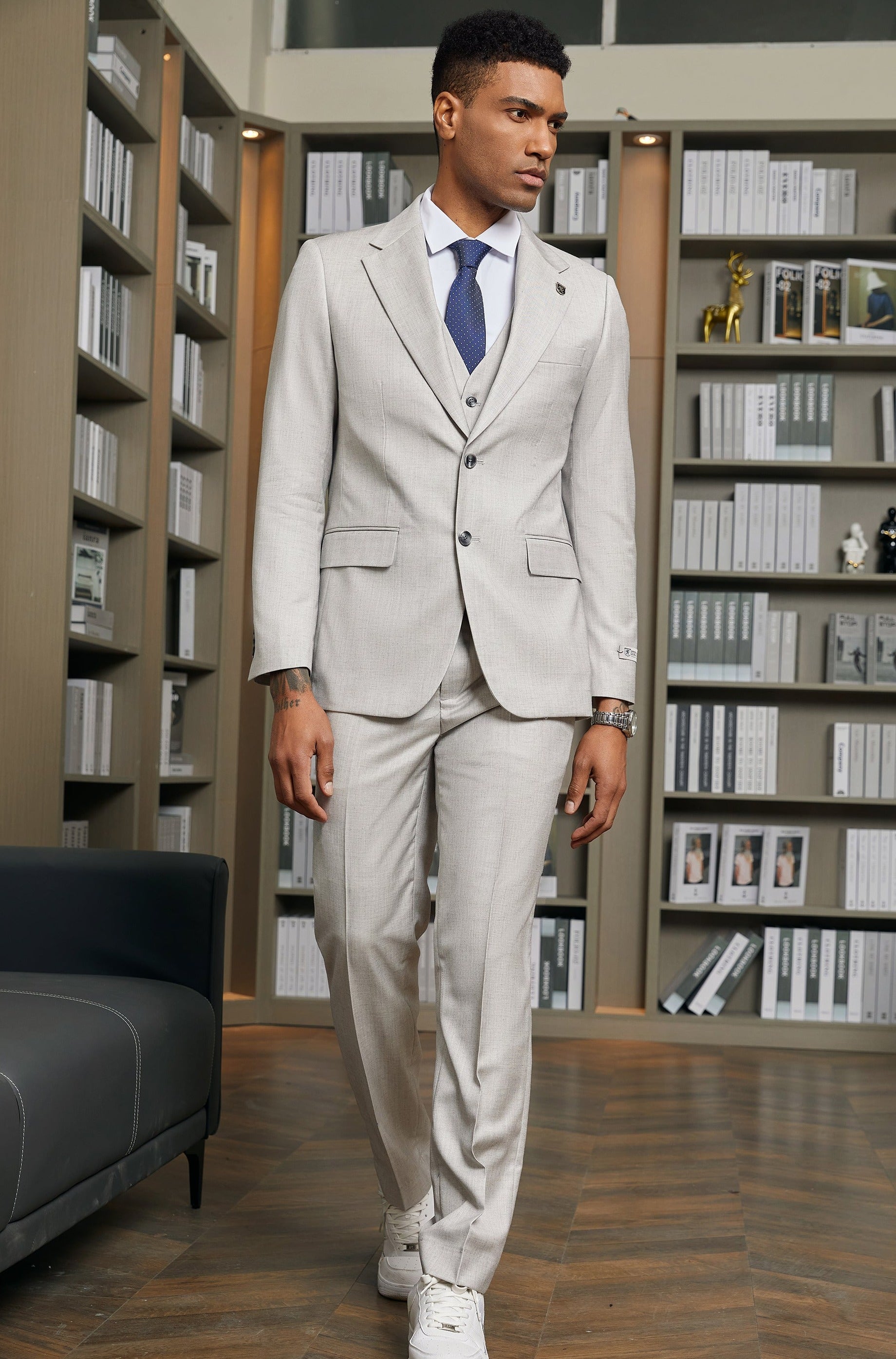 Men's Light Grey Solid Textured 3 PC Stacy Adams Suit